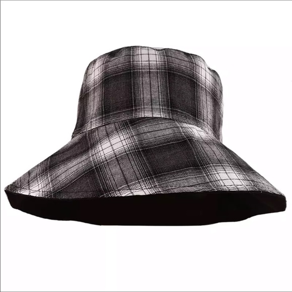 Double sided plaid/black bucket hat - Picture 5 of 6